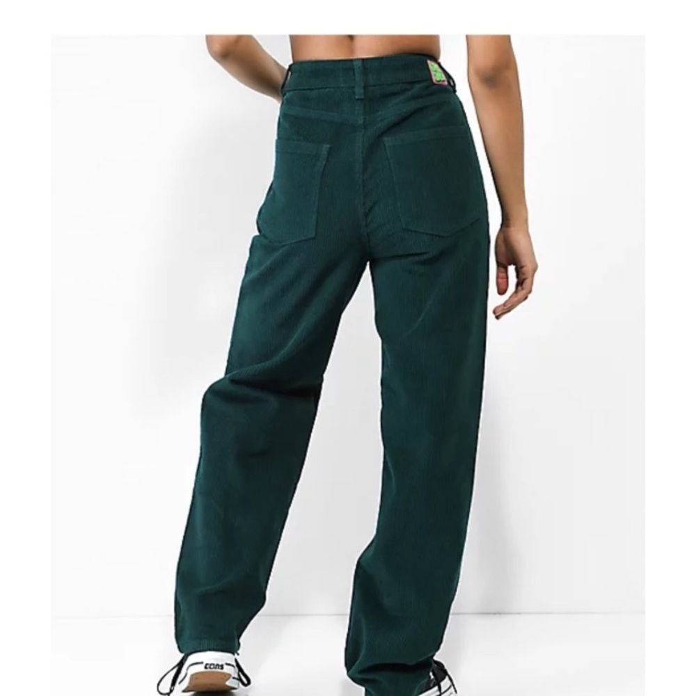 Empyre Tori Green Baggy Skater Corduroy Jeans - Picture 4 of 9